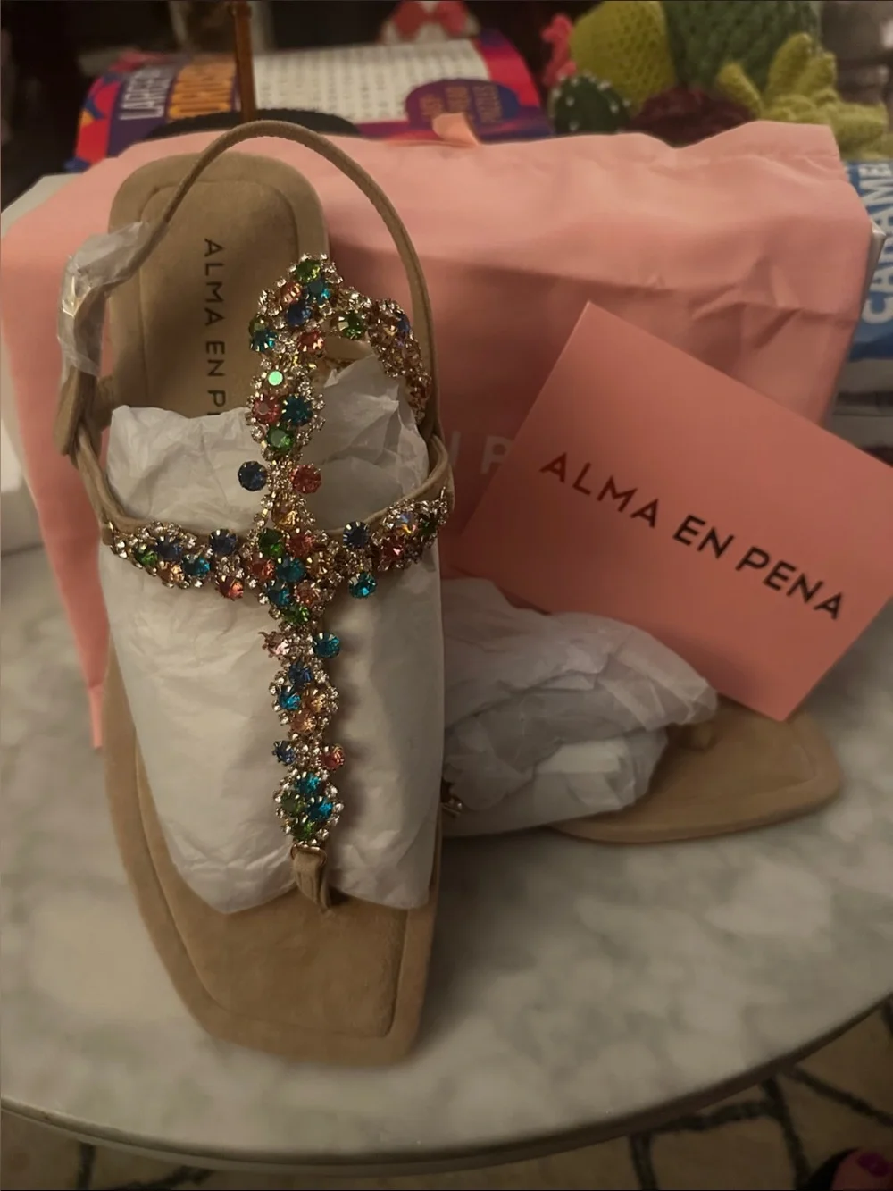 Alma en pena eye beige